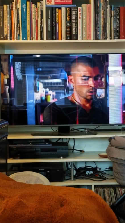 Photo of free 43" Samsung TV (picture distorted) (SE23) #1