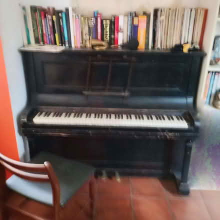 Photo of free Piano (Queen's Park BN2) #1