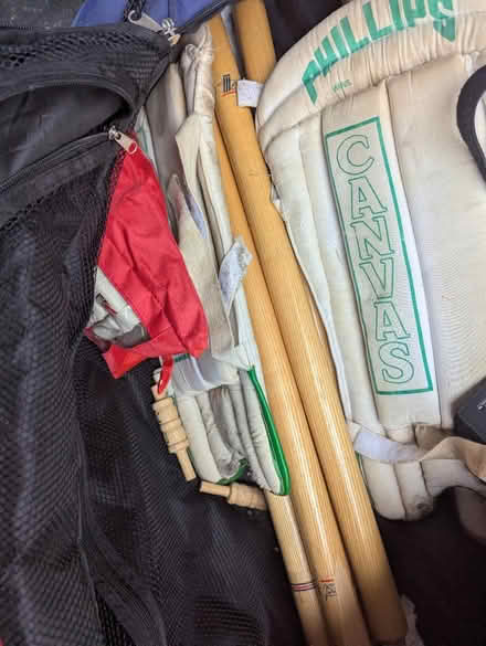 Photo of free Cricket gear ( right handed ) (Prenton CH43) #2