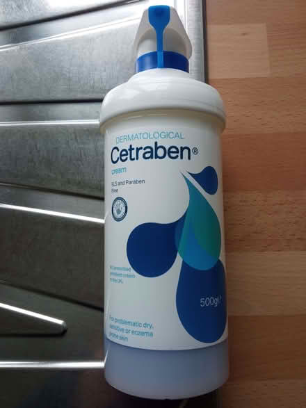 Photo of free Cetraben Dermatological Cream (Hildenborough TN11) #2