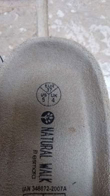 Photo of free Footbed sandals - indoor slippers (Risinghurst OX3) #3