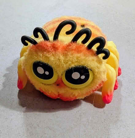 Photo of free Little critter battery toy (St Albans AL1) #1