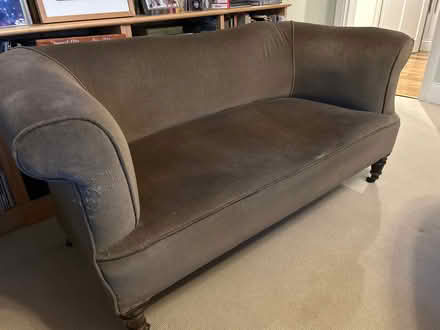 Photo of free Vintage sofa (Richmond TW9) #1