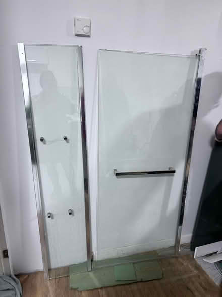 Photo of free Bath shower screen (N79UR) #1