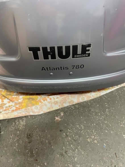 Photo of free Thule roof box with bars (Cox Green SL6) #2