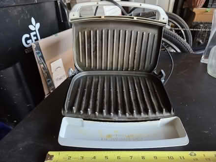 Photo of free George Foreman grill (Farmington @ 11 Mile) #1