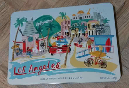 Photo of free Shallow tin box (East Croydon CR0) #1