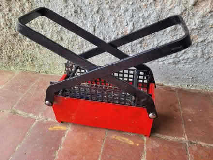 Photo of free "Logs from newspapers gadget" (Sandford, near Crediton) #2