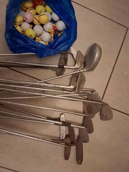 Photo of free Club, balls and tees (Coxheath ME17) #2