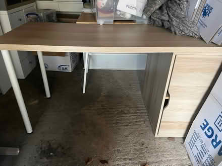 Photo of free Desk (Fairfield Park) #1