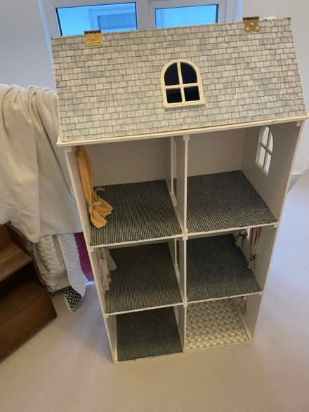 Photo of free Wooden dolls house (BN1) #1