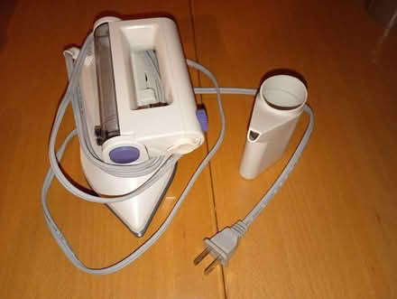 Photo of free Norelco steam travel iron (Lingfield RH7) #2