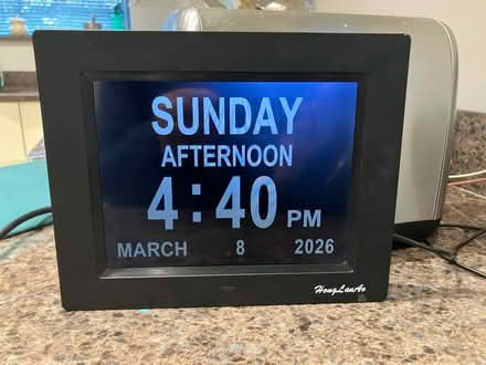 Photo of free Dementia digital clock (CM11 2) #1
