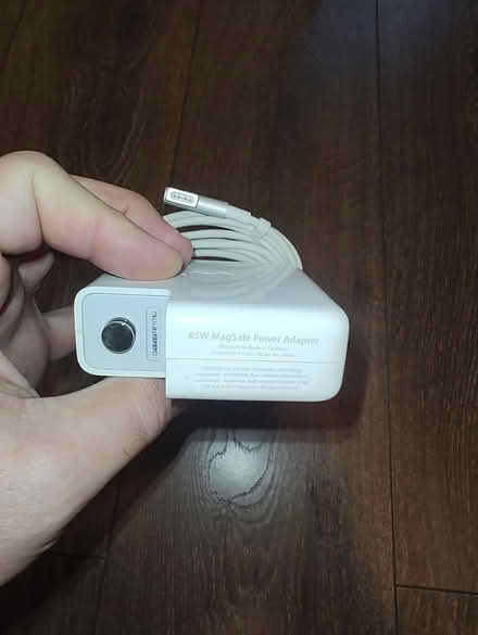 Photo of free Apple charger 85w (Dawlish EX7) #2