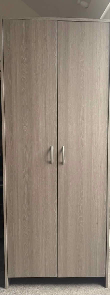 Photo of free Wardrobe (RH102EL) #2