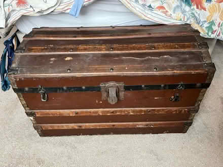 Photo of free Historic Trunk (Ladywell SE13) #1