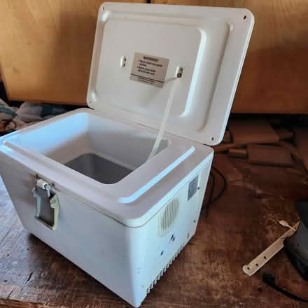 Photo of free Portable Cooler/Heater (Stafford Drive Cupertino) #1