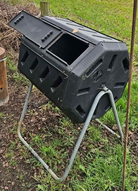 Photo of free Tumbler compost maker (Upthorpe GL11) #1