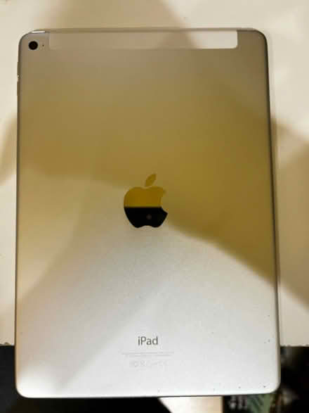 Photo of free iPad Model A1567 (READ) (Fair Lawn, NJ) #2