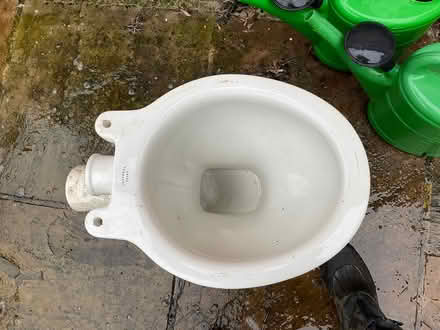 Photo of free toilet ceramic twyfords (EYE IP23) #1
