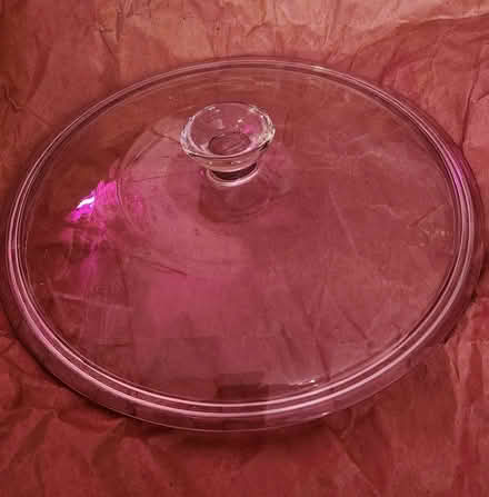 Photo of free glass pot lid (Danforth and Greenwood) #1