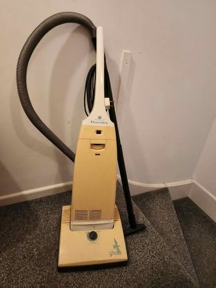 Photo of free Upright Vacuum Cleaner (EX4) #1