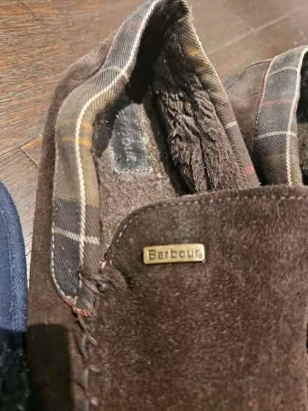 Photo of free Men size 7 slippers (Lower Morden SM3) #4