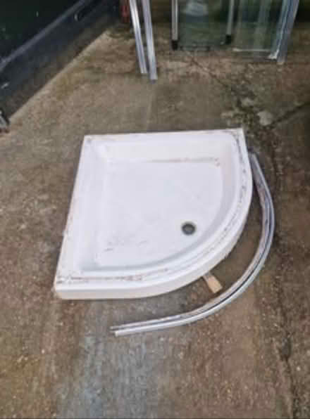 Photo of free Corner Shower Tray (Cm29tw) #1
