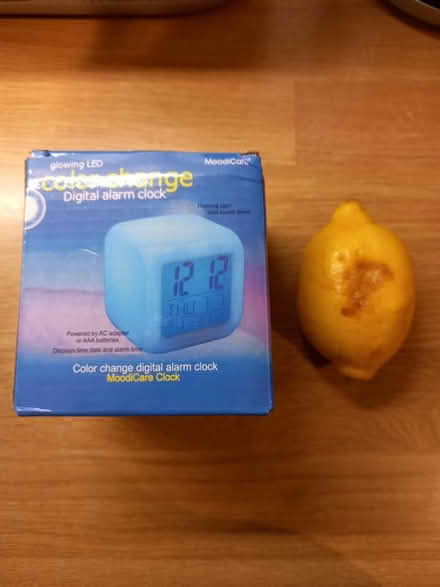 Photo of free Small clock (Roundhill area brighton) #1