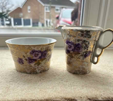 Photo of free Variety of pottery (DE11 0SX) #3