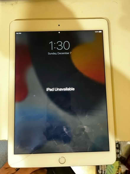 Photo of free iPad Model A1567 (READ) (Fair Lawn, NJ) #1