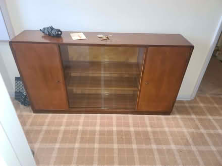 Photo of free small display cabinet with cupboards (Worthing BN11) #1