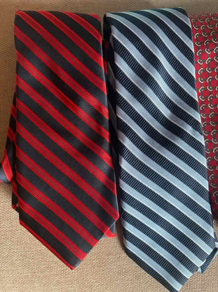 Photo of free 4 Men’s silk ties (Rego Park) #2