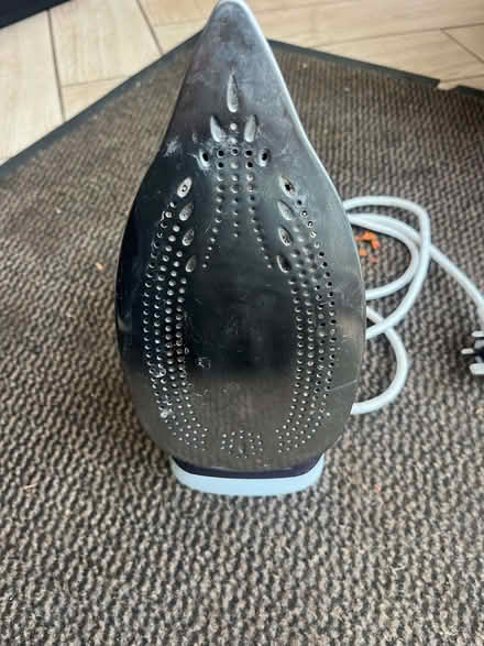 Photo of free Steam iron (Broxtowe NG8) #3