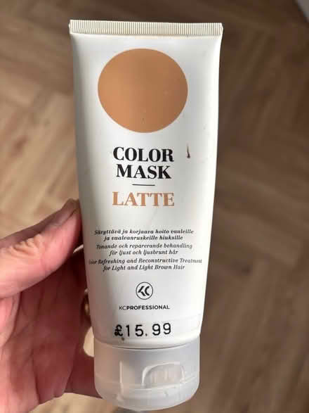 Photo of free Colour tinted hair mask (unused) (Oxenholme LA9) #1