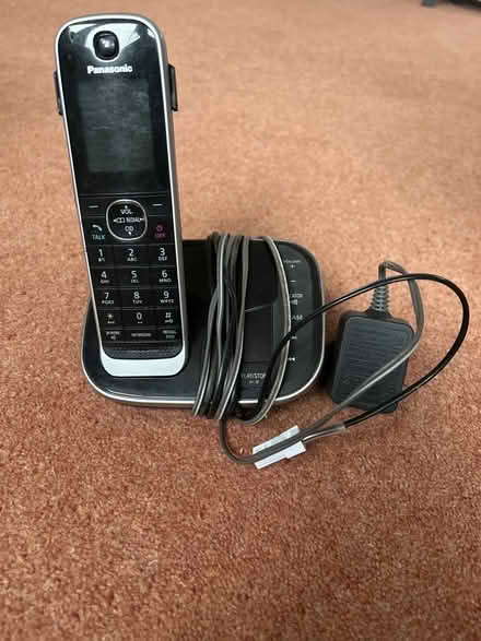 Photo of free Panasonic landline base and cordless handset (Appleby-in-Westmorland CA16) #1