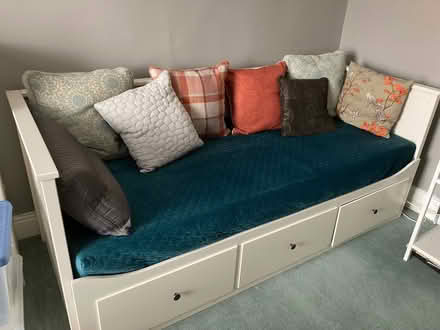 Photo of free IKEA Hemnes Daybed - white (Market Harborough LE16 9) #1