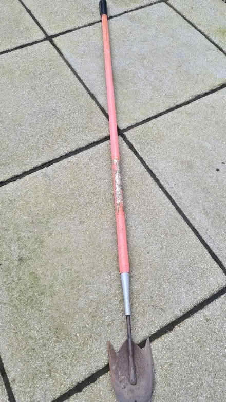 Photo of free Garden hoe (Scotstoun G14) #3