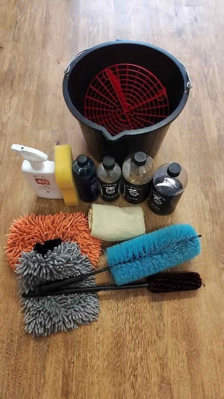 Photo of free Complete car cleaning kit (CT20) #1