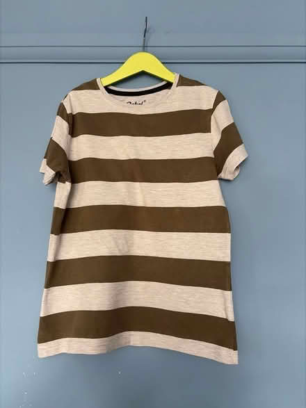Photo of free Child’s stripy t-shirt (Tilehurst RG30) #1