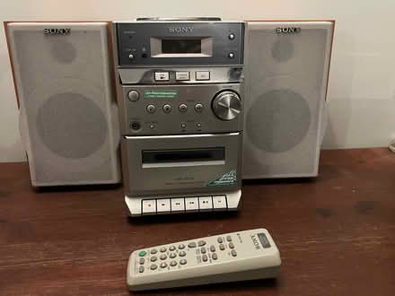 Photo of free Sony Music Centre (Fobbing SS17) #1