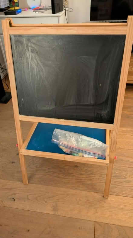 Photo of free Chalkboard and magnetic whiteboard (St Albans AL1) #1