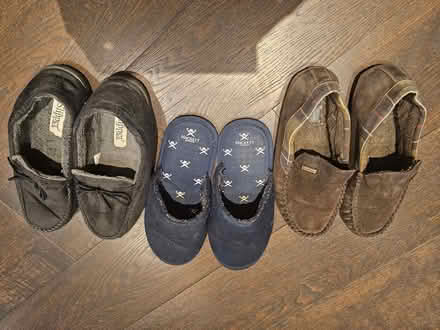 Photo of free Men size 7 slippers (Lower Morden SM3) #1