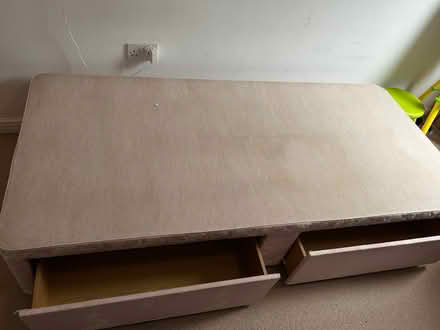 Photo of free Single divan bed with drawers and mattress (Woodthorpe S13) #2