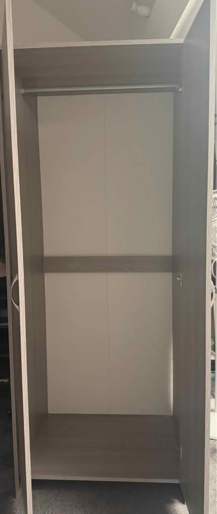 Photo of free Wardrobe (RH102EL) #1