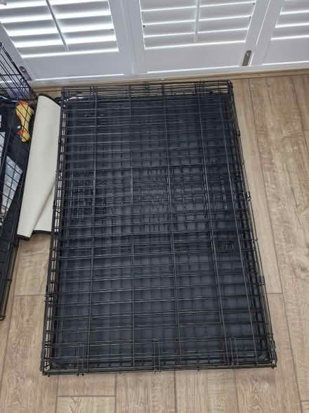 Photo of free Large dog crate (MK15 downhead park) #3