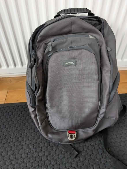 Photo of free Laptop bag (High Lane SK6) #1