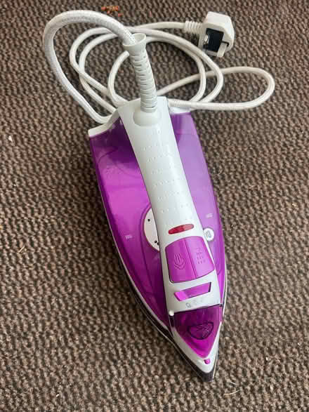 Photo of free Steam iron (Broxtowe NG8) #1