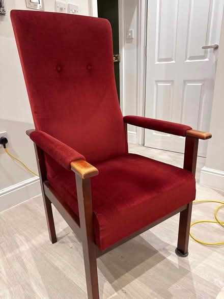 Photo of free Arm chair (Worlds End SW10) #1