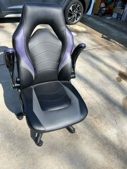 Photo of free Emerge Gaming/Office Chair (Lombard) #1